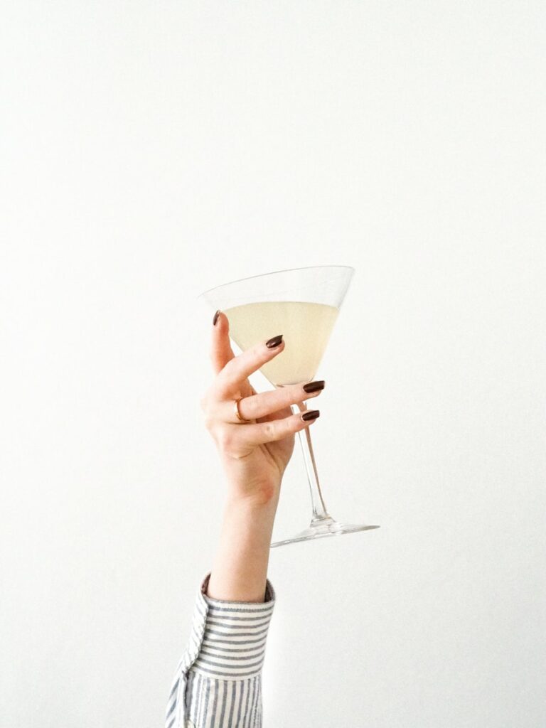 Tips for Looking Chic Even at Home: Simple Fashion Ideas