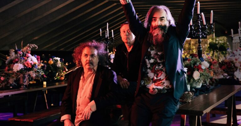Dirty Three Share New Single ‘Love Changes Everything II’