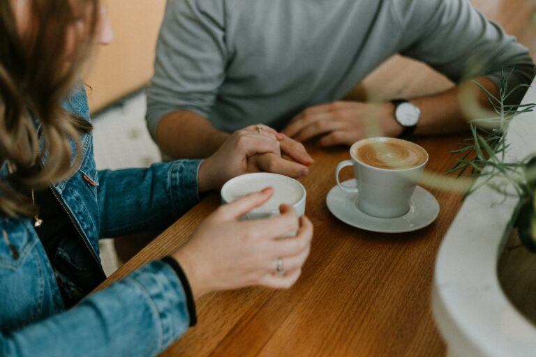 Why Mindful Dating Can Transform Your Love Life