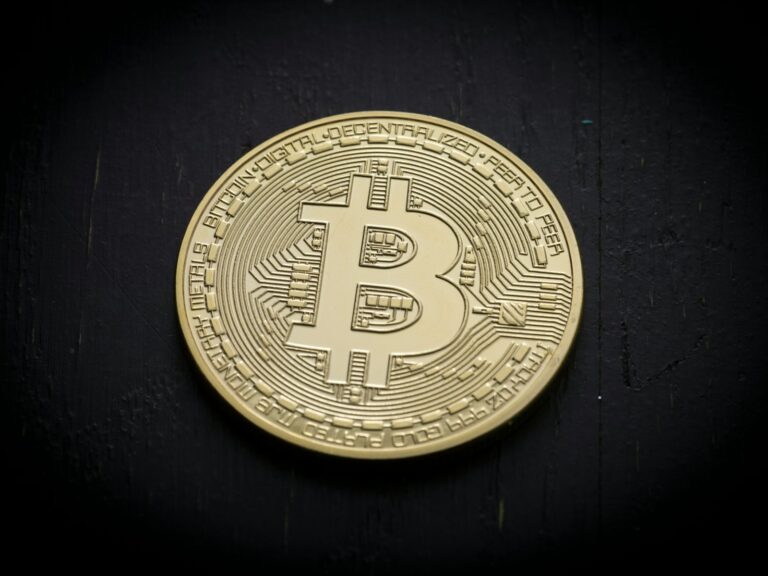 How Bitcoin Enhances Consumer Protection Through Traceability and Transparency