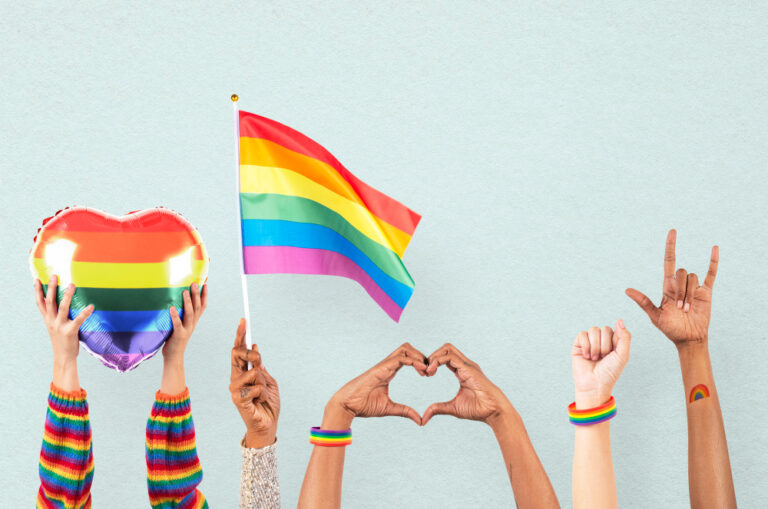 LGBTQ+ Dating: Bridging Cultural Divides and Building Connections in Online Platforms