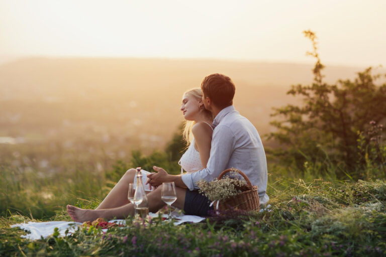 Building Strong Personal and Romantic Relationship Skills