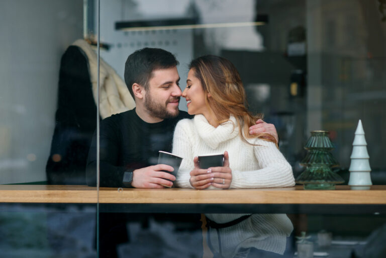 Dos and Don’ts of Online Dating
