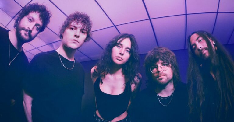 GIFT Release New Song ‘Light Runner’