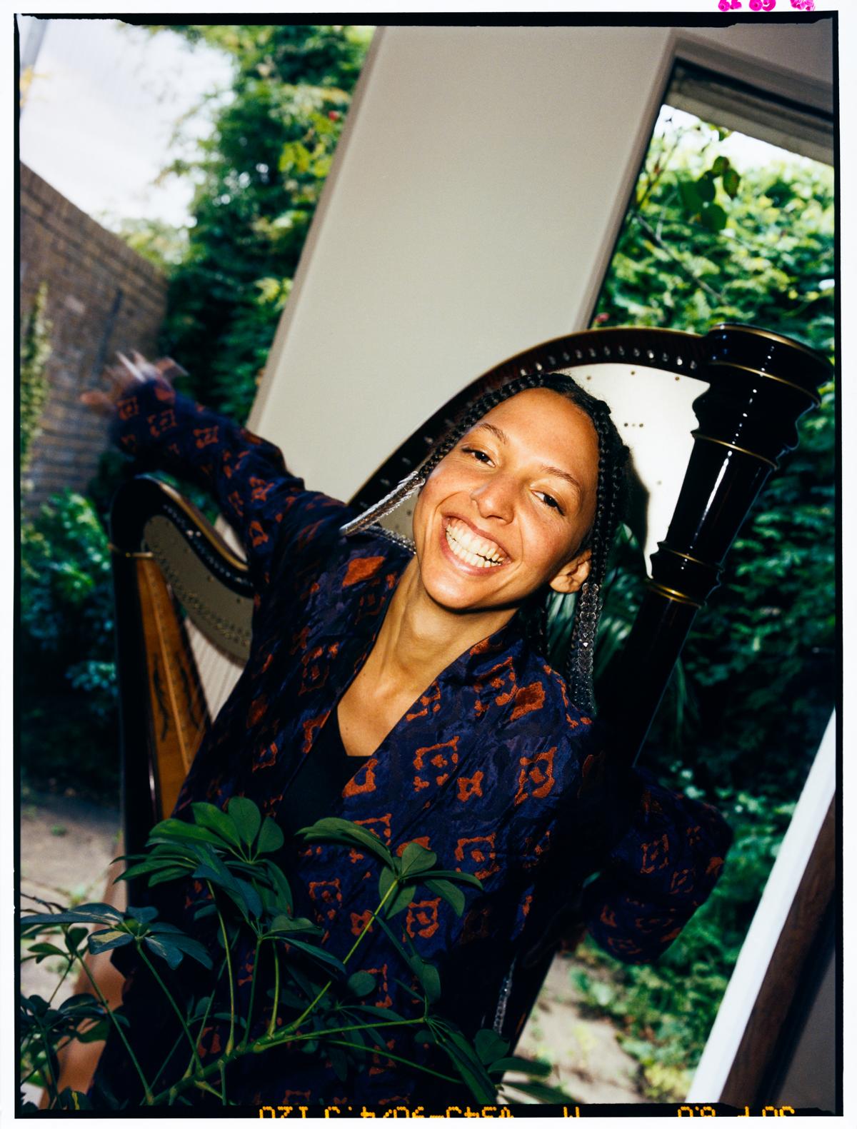 Nala Sinephro Artist Profile Latest Music Our Culture K1600 KrisTofjan 2024 2407 NALA 01 UNCROPPED WEB Hires