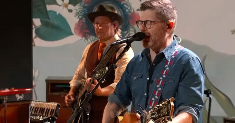 Watch The Decemberists Perform ‘Burial Ground’ on ‘Kimmel’