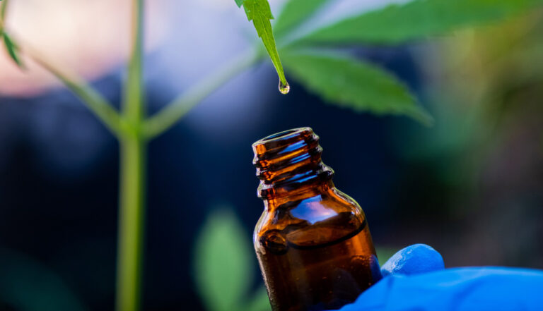 Full Spectrum CBD Oil vs Broad Spectrum Oil: Which Is Better?