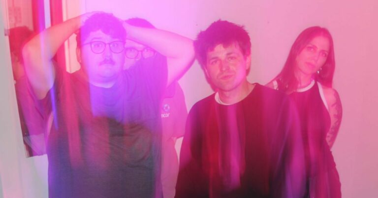 Dummy Share New Songs ‘Blue Dada’ and ‘Opaline Bubbletear’