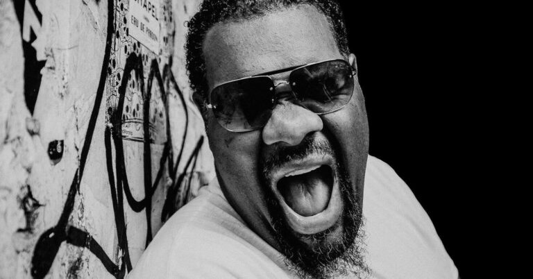 Fatman Scoop Dead at 53 After Collapsing Onstage