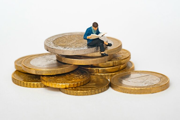 Family Budgeting Strategies to Maximize Savings and Minimize Stress