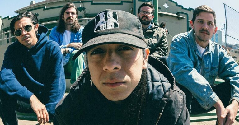 trauma ray Release New Single ‘Spectre’