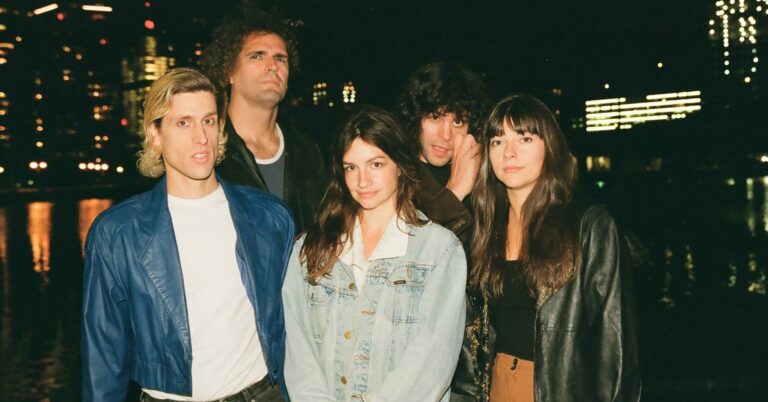 Bon Enfant Announce New Album ‘Demande spéciale’, Share New Single