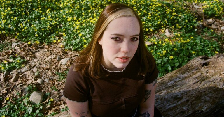 Soccer Mommy Releases New Single ‘Driver’