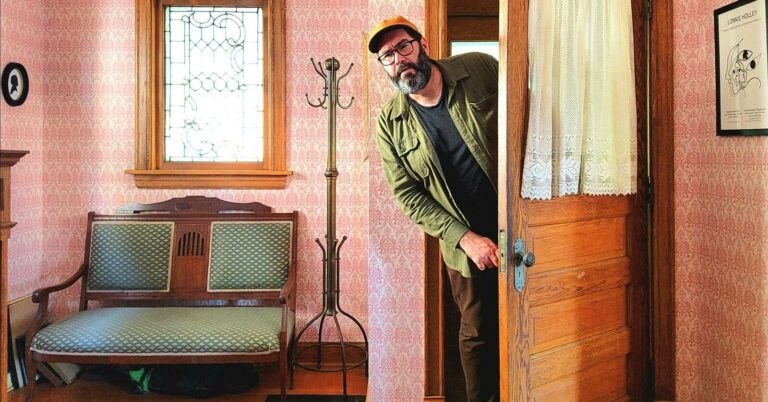 Advance Base Shares New Single ‘The Tooth Fairy’