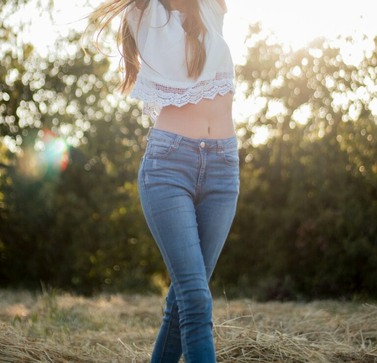 The Perfect Skinny Jeans: Your Ultimate Guide to a Flattering Fit