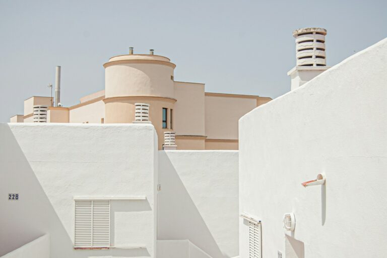 Exploring Earthy Retreats for Men in Ibiza: Wellness, Connection, and Transformation