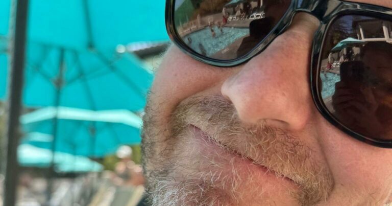 Tim Heidecker Shares Video for New Song ‘Dad of the Year’
