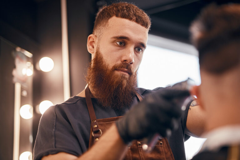 Top Grooming Habits Every Man Should Adopt for a Confident Look