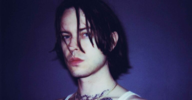 Iceage’s Elias Rønnenfelt Releases New Song ‘Doomsday Childsplay’