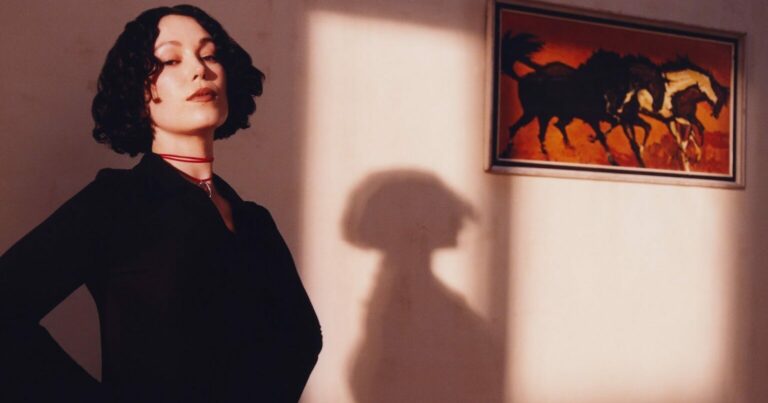 Kelly Lee Owens Shares New Song ‘Ballad (In the End)’
