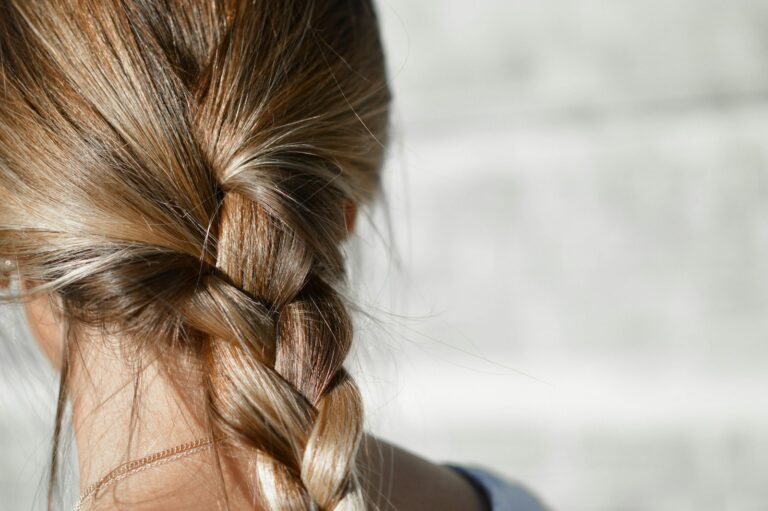Why Hair Sprays Are a Must-Have for Every Hair Routine