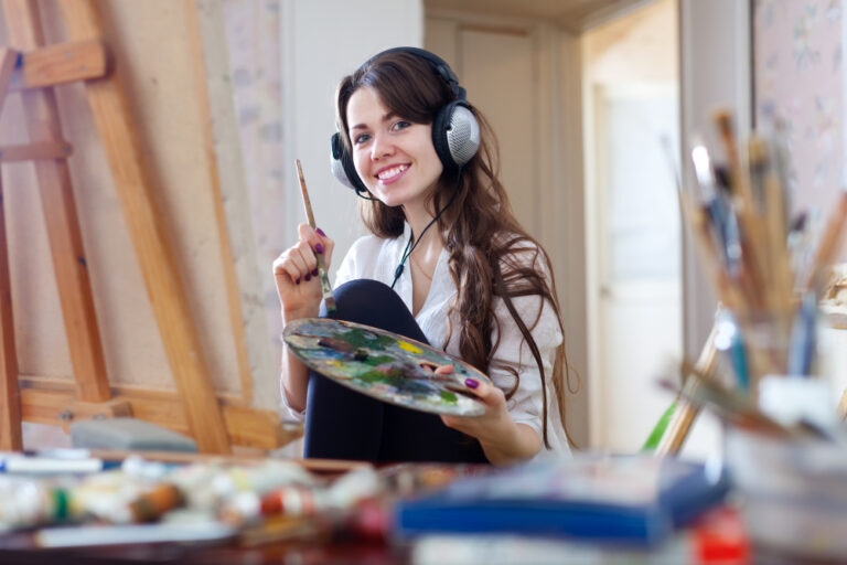 Creative Breakthroughs: How Taking a Mental Pause Could Enhance Your Artistic Vision