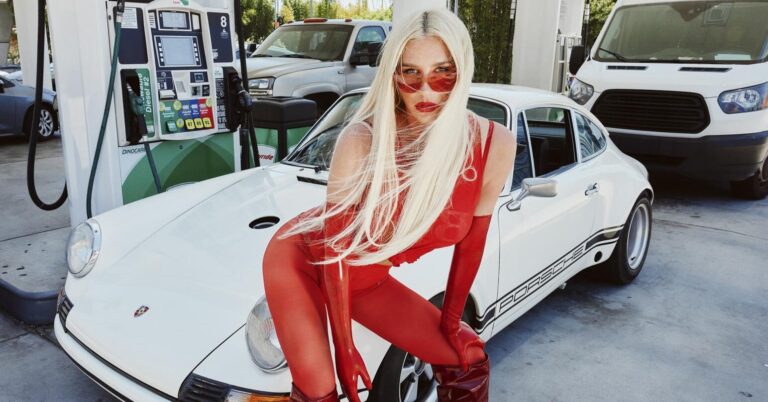 Kesha Shares New Single ‘Delusional’