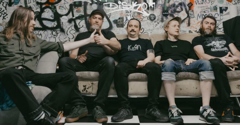 Pigs, Pigs, Pigs, Pigs, Pigs, Pigs, Pigs Share New Song ‘Detroit’