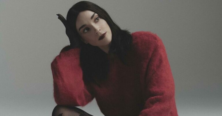 St. Vincent Shares New Spanish-Language Single ‘El Mero Cero’