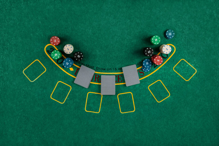 What is the Math Behind Blackjack? 2025 Edition
