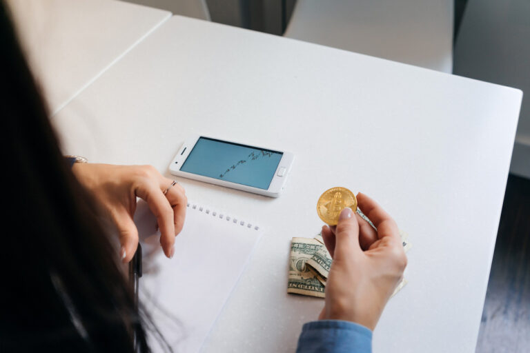 Integrating Cryptocurrency Payments into Business Models