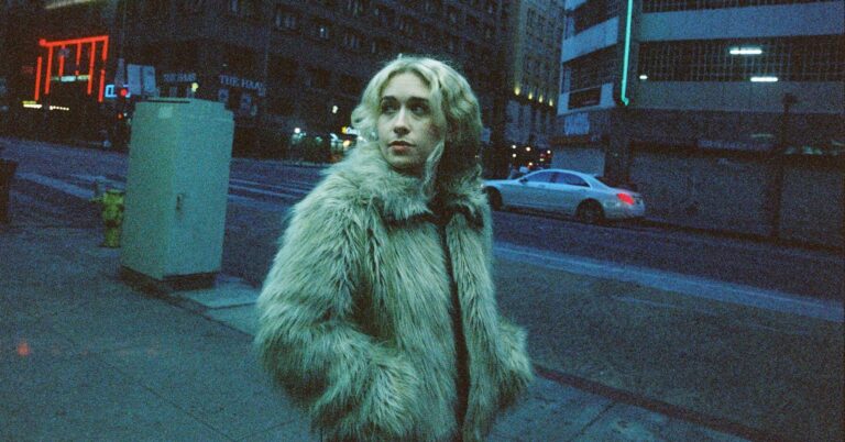 Blondshell Announces New Album, Shares New Single ‘T&A’