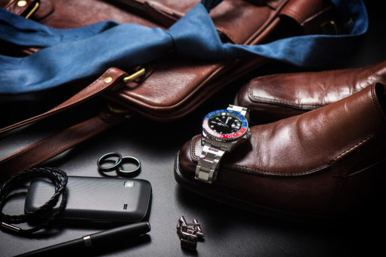 The Allure of Luxury Watches: A Symbol of Success and Precision