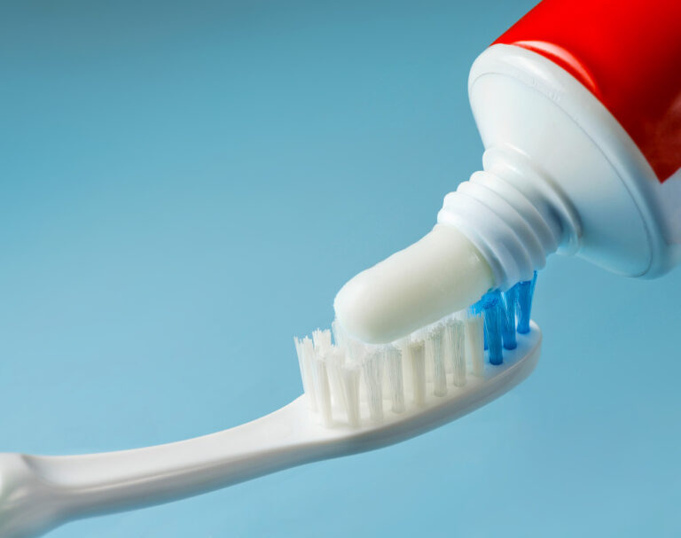 Toothpaste vs. Mouthwash: Which is More Important for Oral Hygiene?