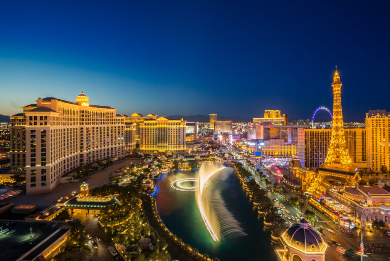 From the Casino Floor to Your Smartphone: The Evolution of Mobile Betting Apps