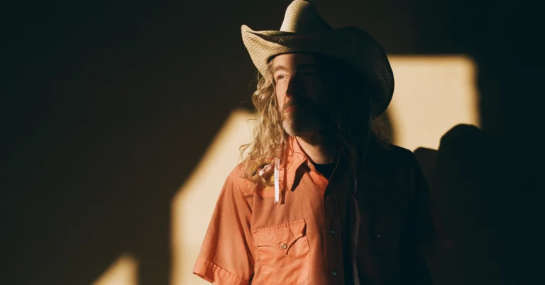 Low’s Alan Sparhawk Announces New Album ‘With Trampled by Turtles’, Shares Single