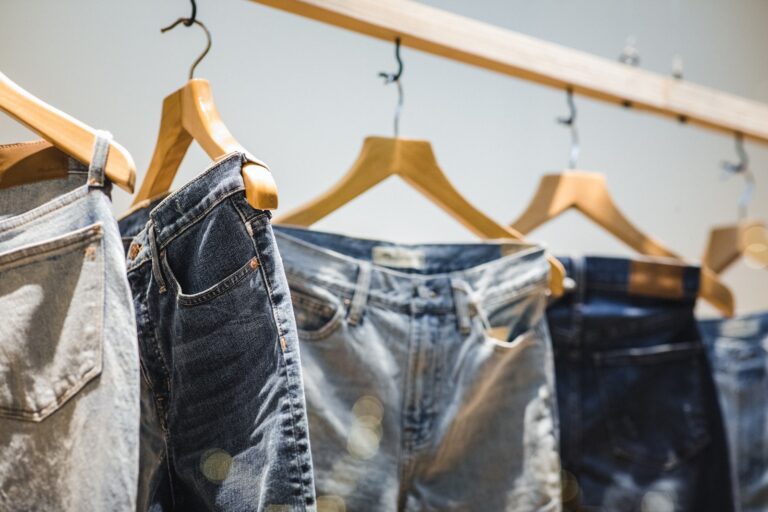 Best Barrel Leg Jeans
