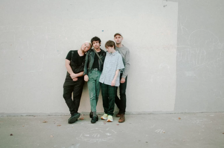 Florist Unveil New Single ‘Moon, Sea, Devil’