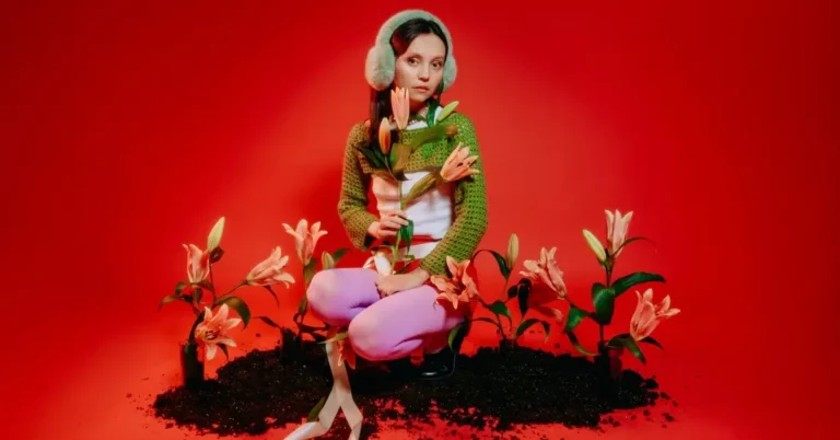 Sea Lemon Announces Debut Album ‘Diving for a Prize’, Shares New Single ‘Stay’