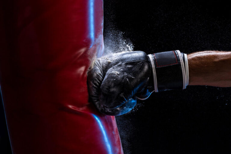How to Capture the Best Photos and Videos at a Live Boxing Match