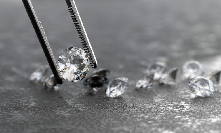 Lab-grown diamonds: a celebration of meaning, beauty, and modern values is currently in fashion