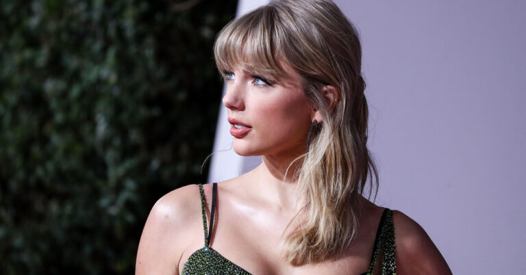 Taylor Swift Announces New Album ‘The Life of a Showgirl’