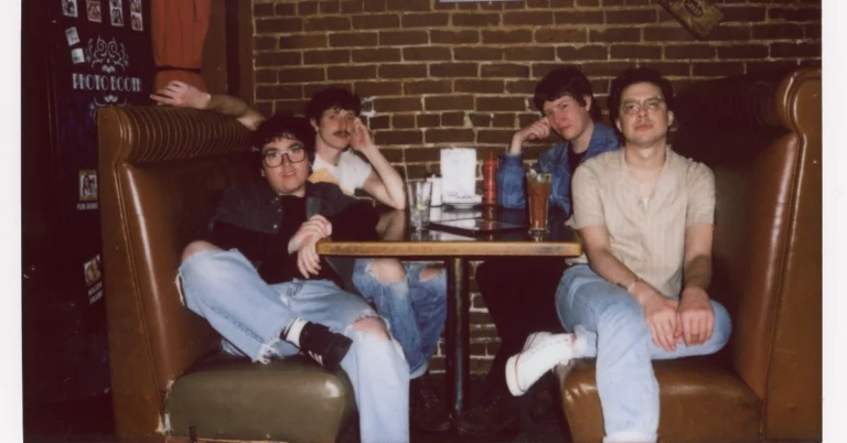 Alien Boy Release New Song ‘I Broke My World’
