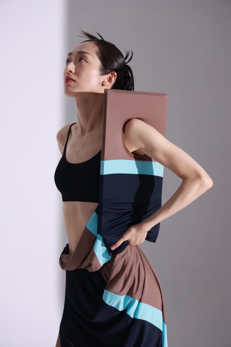 《Need or not》, Rethinking Happiness in Qianqian Jia’s Guide to Non-Desire