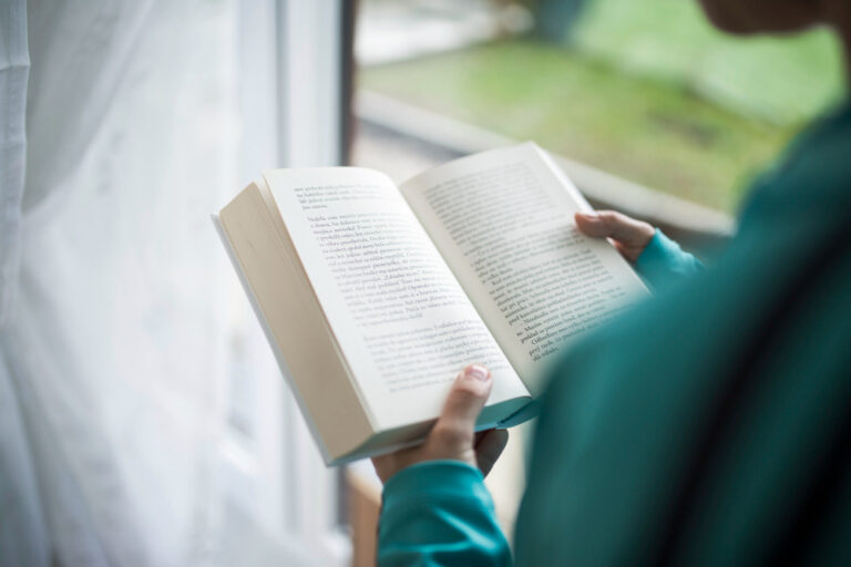 The Future of the Novel: Digital Storytelling and Literary Innovation