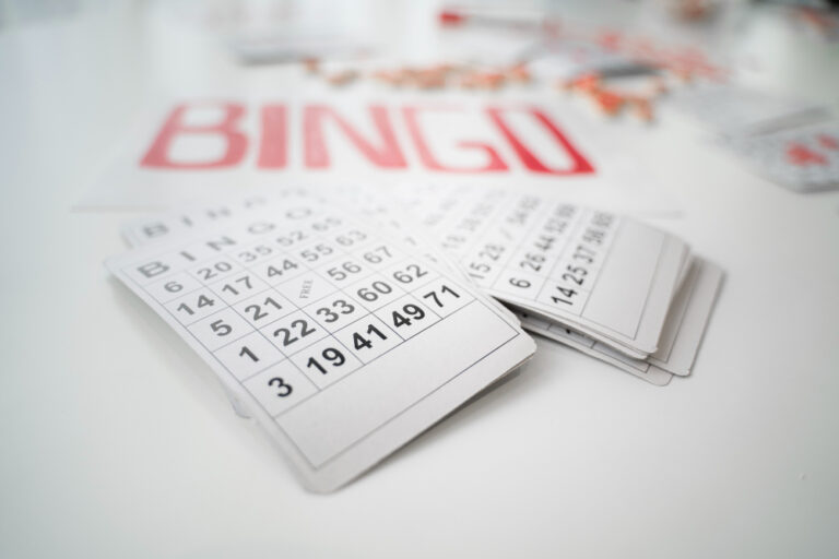 How are Bingo Halls Being Affected by Online Bingo?