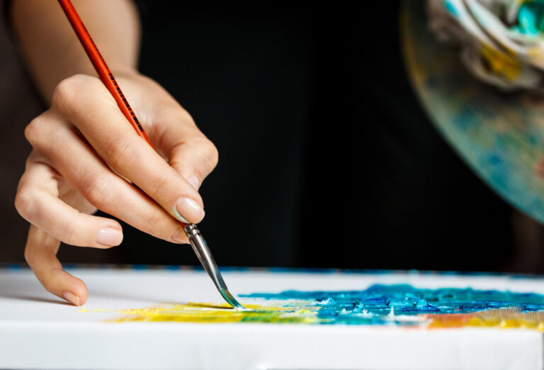 How Technology Is Changing the Business of Art in 2025