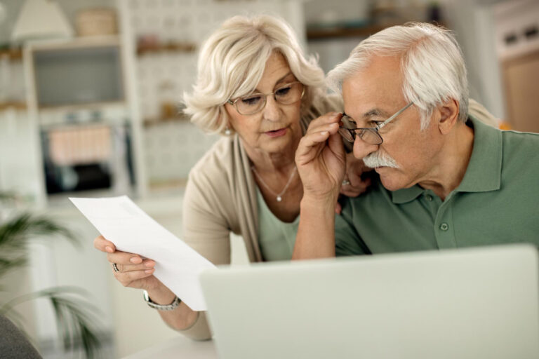 How Does a 401(k) Plan Work for Retirement Savings?