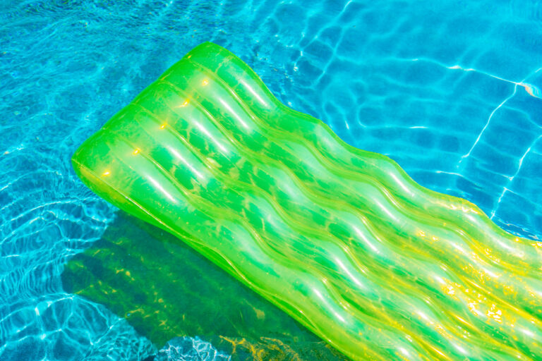 What Pool Float Designs Make the Most Impact at Luxury Resorts? - Our ...