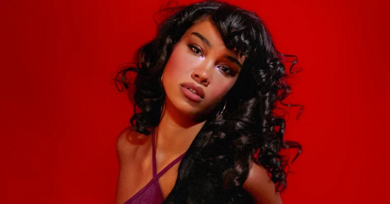 Amber Mark Announces New Album ‘Pretty Idea’, Shares New Song
